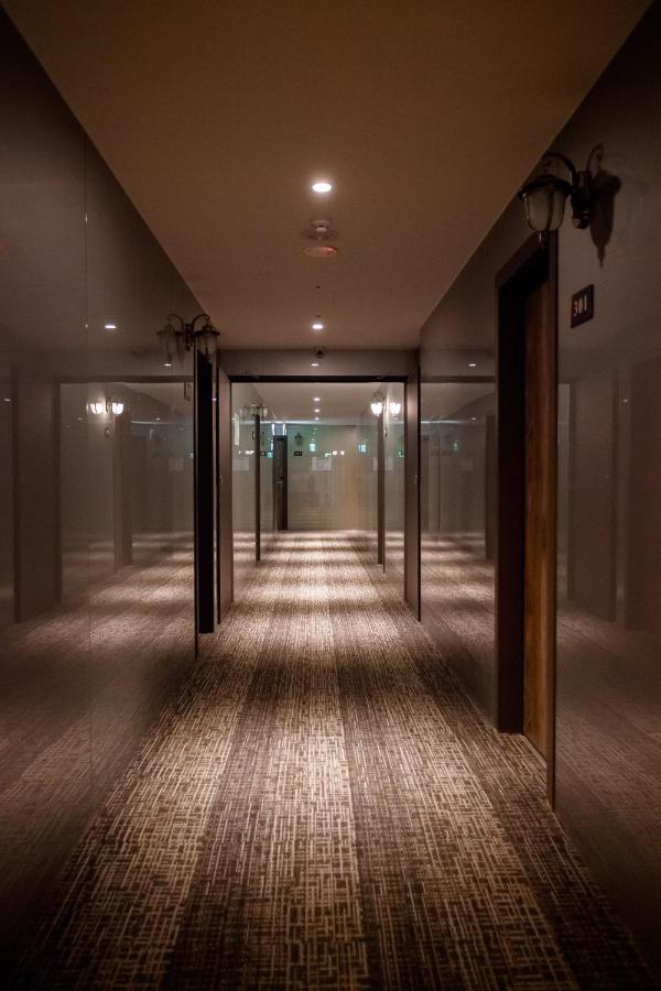 T.O. Hotel - Taipei Station Экстерьер фото
